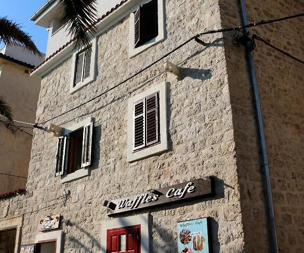 Penthouse & Franci * Pag Town