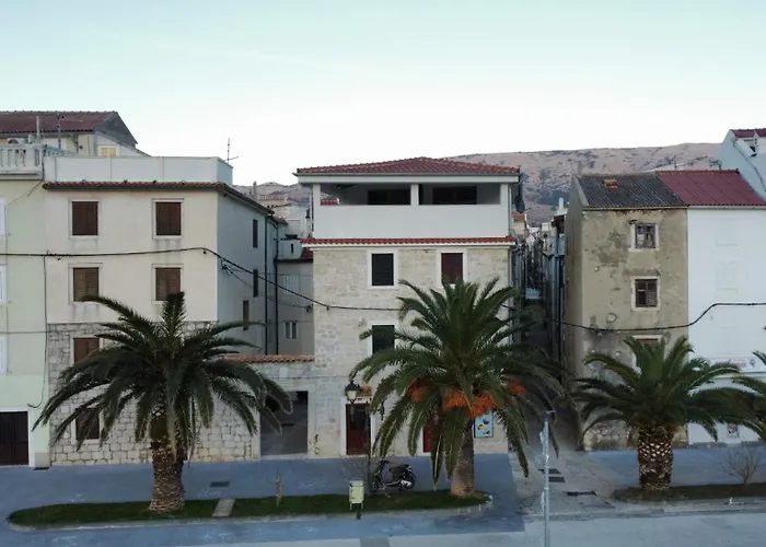 Penthouse & Franci * Pag Town