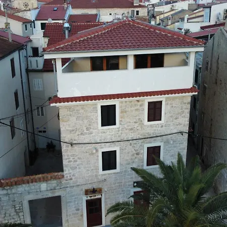 Penthouse & Franci Apartman *