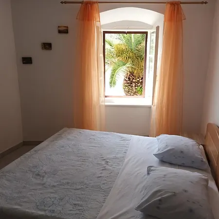 Apartman Penthouse & Franci *