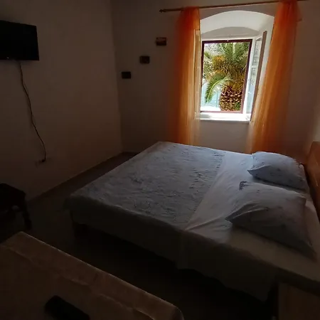 Penthouse & Franci Apartman *