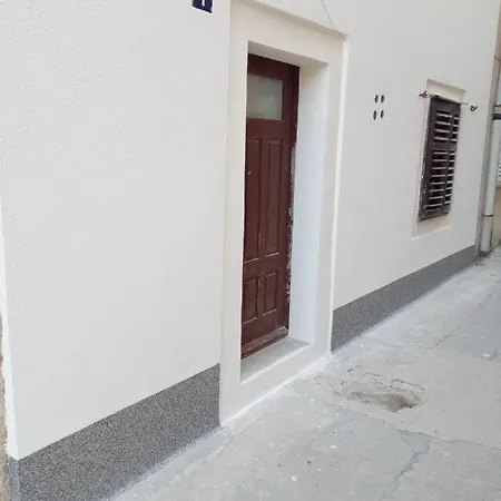 Penthouse & Franci * Pag Town