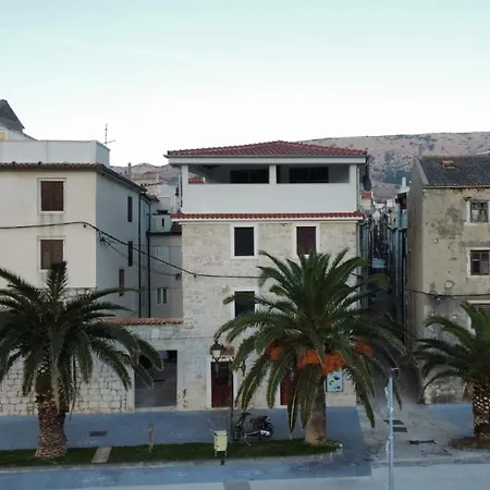 Penthouse & Franci * Pag Town
